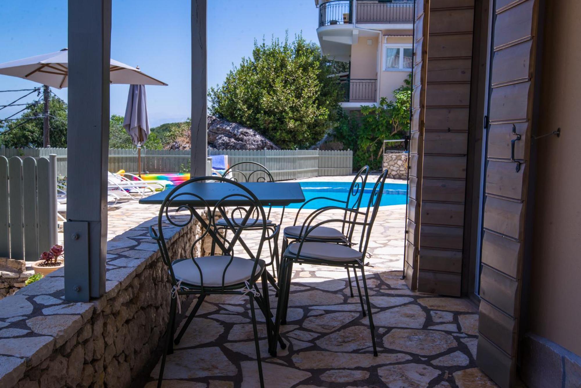 Katouna Holidays Luaran gambar